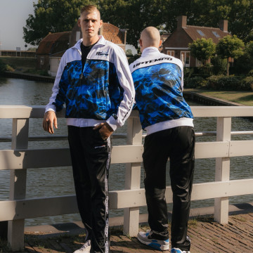 Uptempo trainingsjack LIMITED | blauw - wit